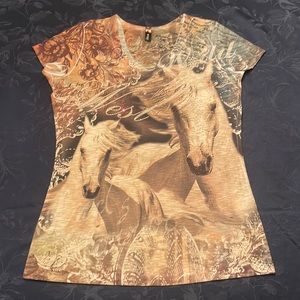 👑 Wild Horse Cowgirl T-shirt 👚